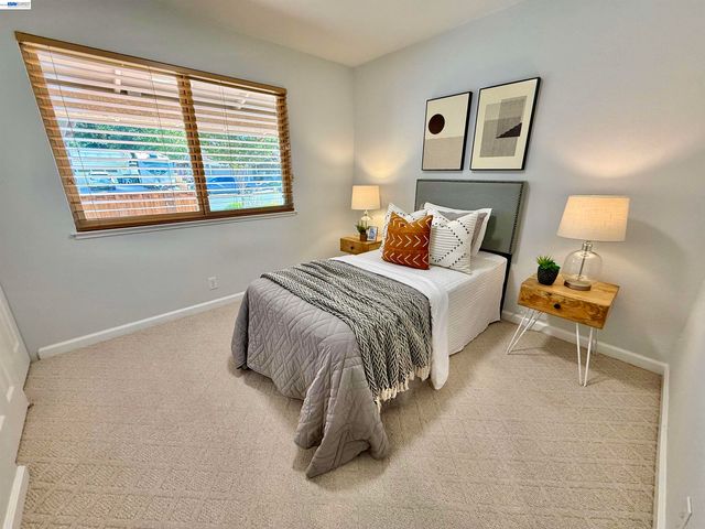 2249 Stonebridge Rd, Livermore, CA 94550