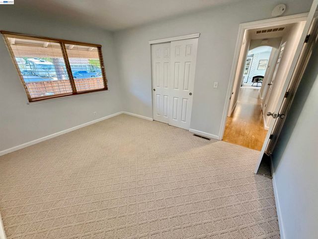 2249 Stonebridge Rd, Livermore, CA 94550