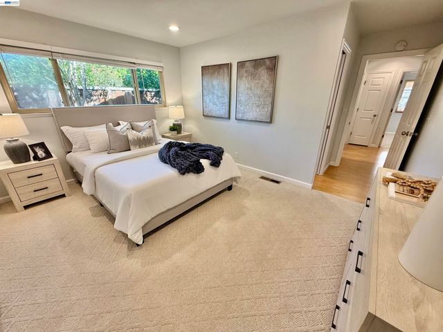 2249 Stonebridge Rd, Livermore, CA 94550