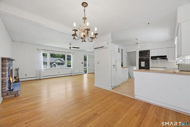 18 Oakridge Drive, Ledyard, CT 06335