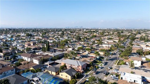 9723 San Juan, South Gate, CA 90280