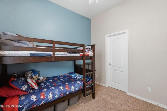 998 W Waxleaf Place, Oro Valley, AZ 85755