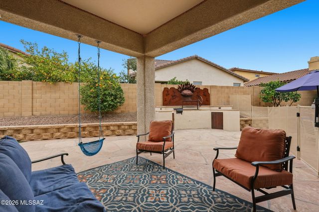 998 W Waxleaf Place, Oro Valley, AZ 85755
