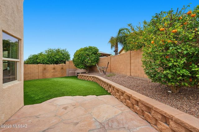 998 W Waxleaf Place, Oro Valley, AZ 85755