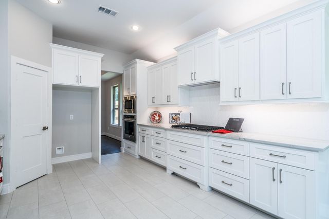 4601 Hummingbird Street, Houston, TX 77035