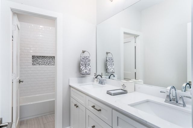 4601 Hummingbird Street, Houston, TX 77035