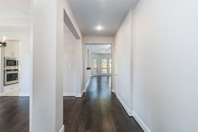 4601 Hummingbird Street, Houston, TX 77035