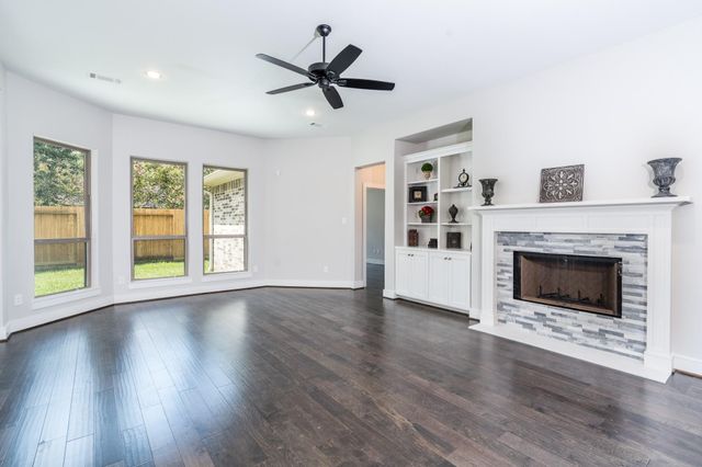 4601 Hummingbird Street, Houston, TX 77035