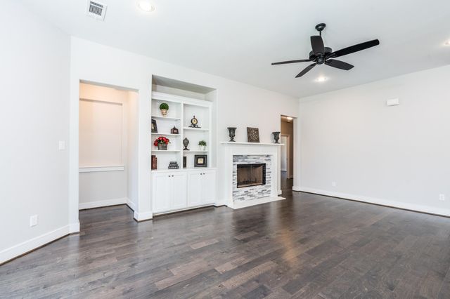 4601 Hummingbird Street, Houston, TX 77035