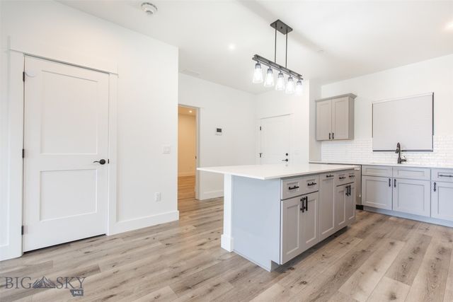 1704 W Lincoln 8A, Bozeman, MT 59715