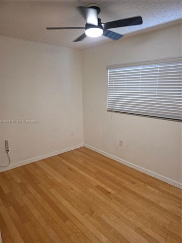 8065 SW 107th Avenue 214, Miami, FL 33173