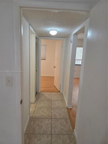 8065 SW 107th Avenue 214, Miami, FL 33173