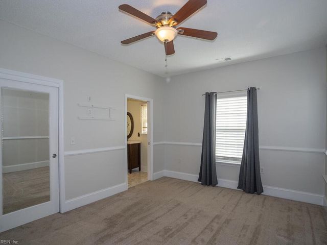2028 Smallbrooke CT, Virginia Beach, VA 23454