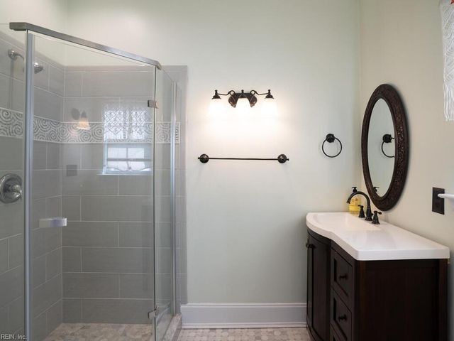 2028 Smallbrooke CT, Virginia Beach, VA 23454