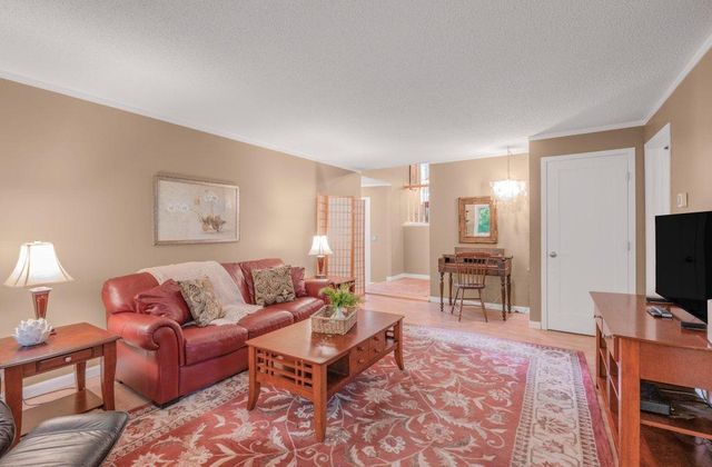 3410 E 125th Street, Burnsville, MN 55337