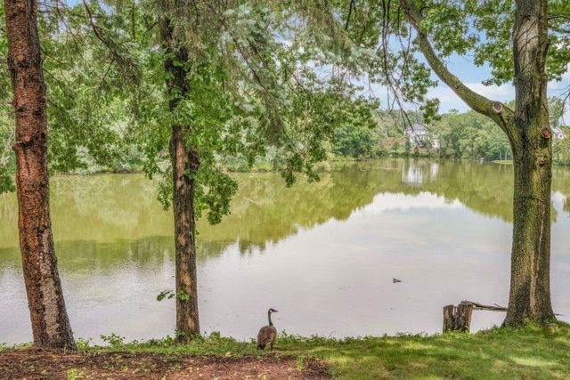 3410 E 125th Street, Burnsville, MN 55337