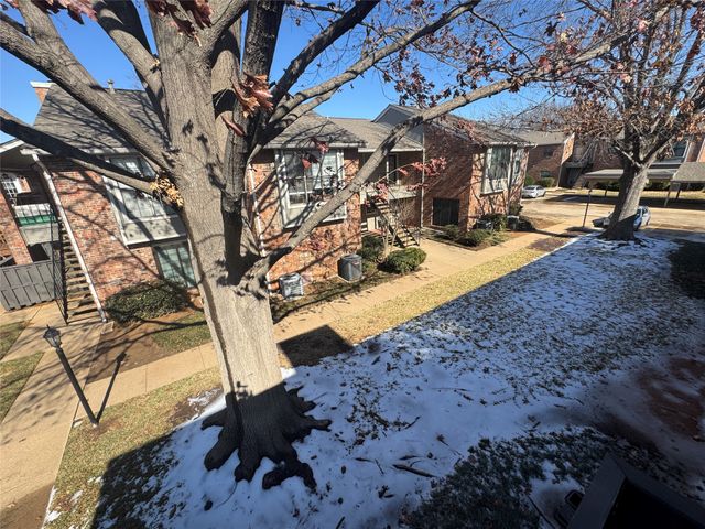 401 Pebble Way 237, Arlington, TX 76006