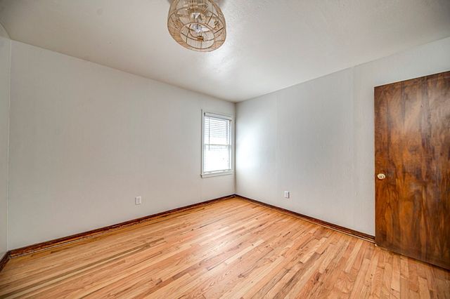 15187 N Pecan Ave, Gardendale, TX 79758