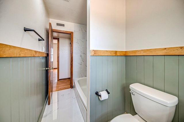 15187 N Pecan Ave, Gardendale, TX 79758