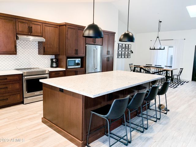 9067 E LARKSPUR Drive, Scottsdale, AZ 85260