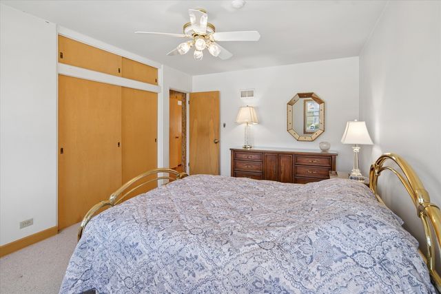 6024 N Kostner Avenue, Chicago, IL 60646