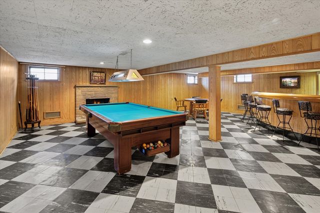 6024 N Kostner Avenue, Chicago, IL 60646