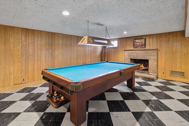 6024 N Kostner Avenue, Chicago, IL 60646