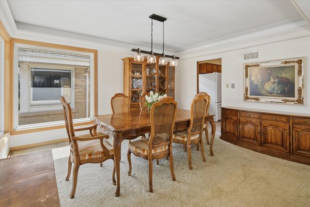 6024 N Kostner Avenue, Chicago, IL 60646