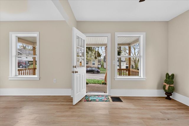25 Palmer Street, Grand Rapids, MI 49505