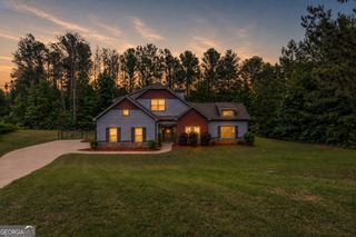 5 Carlow Court, Newnan, GA 30263