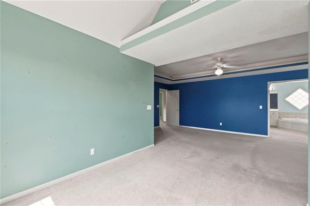 808 SW 33rd Street, Lee's Summit, MO 64082