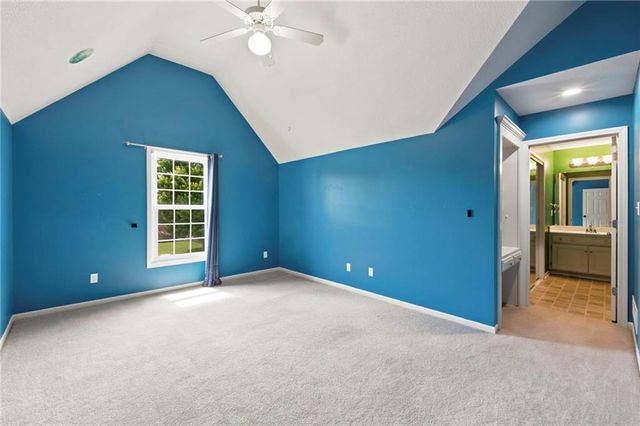 808 SW 33rd Street, Lee's Summit, MO 64082