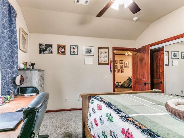 12317 S Choctaw Road, Newalla, OK 74857