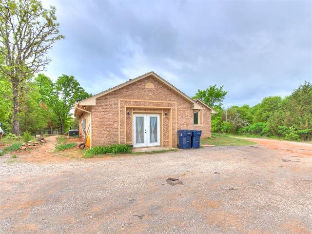 12317 S Choctaw Road, Newalla, OK 74857
