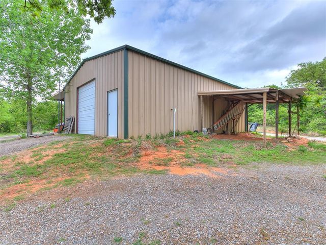 12317 S Choctaw Road, Newalla, OK 74857