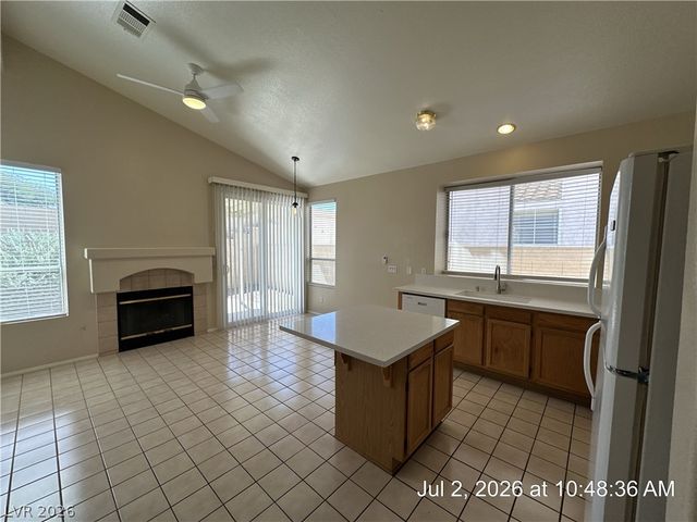 122 McLaren Street, Henderson, NV 89074