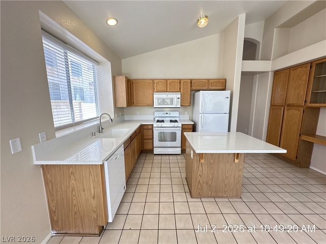 122 McLaren Street, Henderson, NV 89074