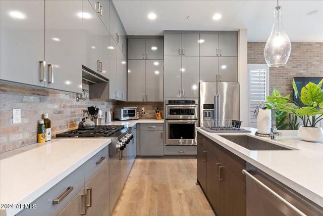 8340 E McDonald Drive Unit 1006, Scottsdale, AZ 85250