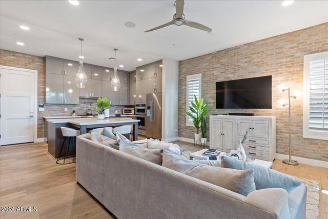 8340 E McDonald Drive Unit 1006, Scottsdale, AZ 85250