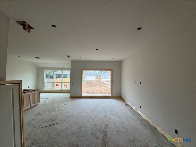 1301 Rylee Lane, Salado, TX 76571