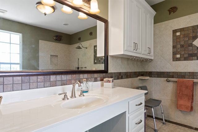 5270 Saddle Ridge Court, Athens, TX 75752