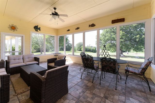5270 Saddle Ridge Court, Athens, TX 75752