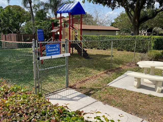 4681 Sable Pine Circle A1, West Palm Beach, FL 33417