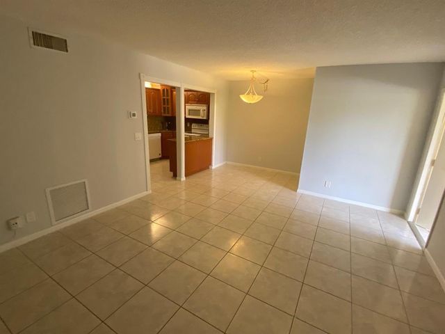 4681 Sable Pine Circle A1, West Palm Beach, FL 33417