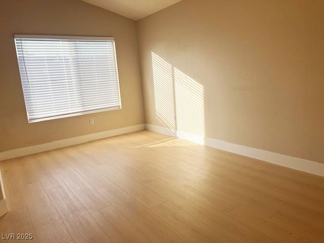 5243 Ladyhawk Way, Las Vegas, NV 89118