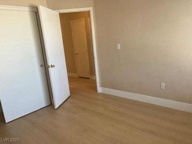 5243 Ladyhawk Way, Las Vegas, NV 89118