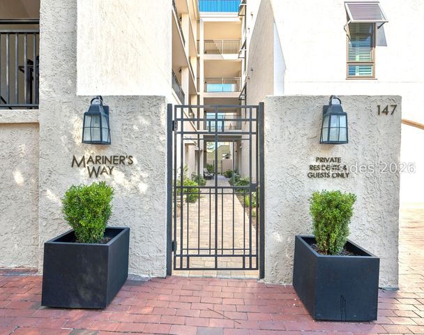 147 Lighthouse Rd Apt 678, Hilton Head Island, SC 29928