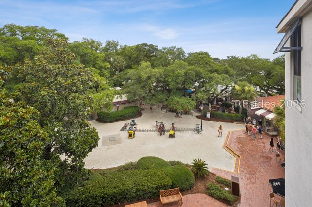 147 Lighthouse Rd Apt 678, Hilton Head Island, SC 29928