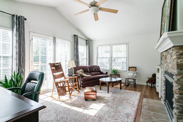 56143 Hollingshead Drive, Mishawaka, IN 46545