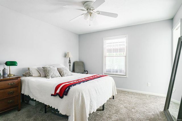 56143 Hollingshead Drive, Mishawaka, IN 46545